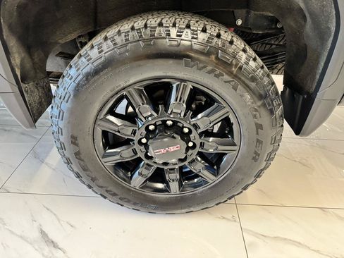 Used 2026 GMC Sierra 3500 AT4 w/ AT4 Premium Plus Package AWD/4WD image 35