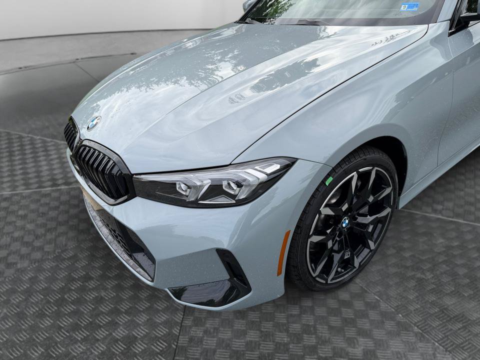 New 2026 BMW 330i xDrive Sedan w/ M Sport Package AWD/4WD image 26