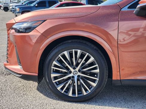 Used 2023 Lexus RX 350 Premium Plus w/ Cold Area Package AWD/4WD image 8