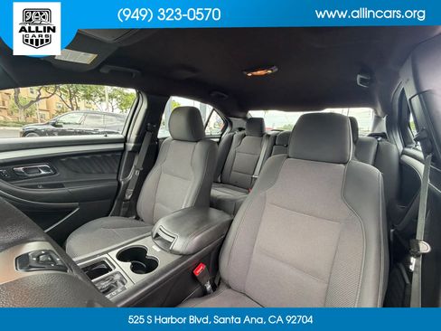 Used 2018 Ford Taurus SEL w/ Equipment Group 201A FWD image 12