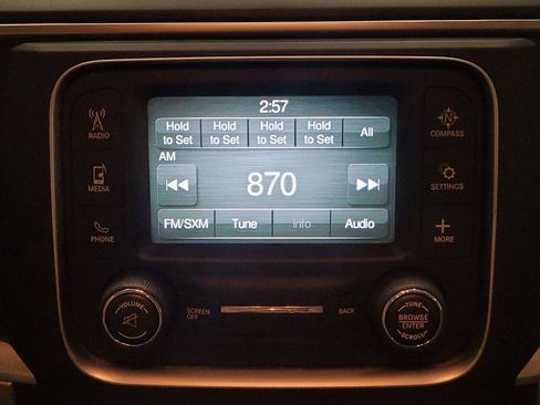 Used 2017 RAM 1500 Classic SLT image 25