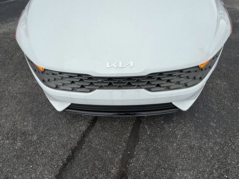 Used 2023 Kia K5 LXS FWD image 11