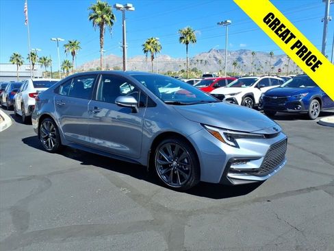 Used 2025 Toyota Corolla XSE image 1