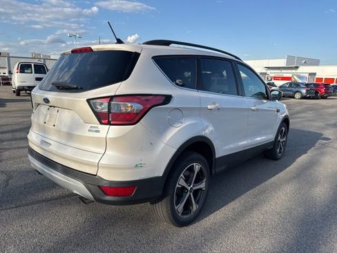 Used 2018 Ford Escape SEL w/ Ford Safe & Smart Package image 5