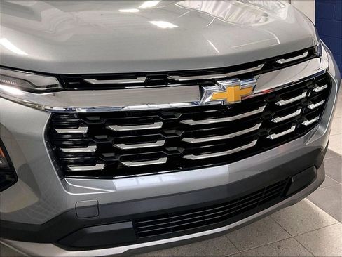 Used 2025 Chevrolet Equinox LT AWD/4WD image 31