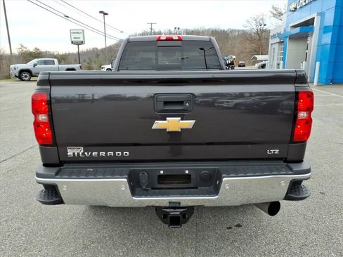 Used 2015 Chevrolet Silverado 2500 LTZ w/ Duramax Plus Package image 5