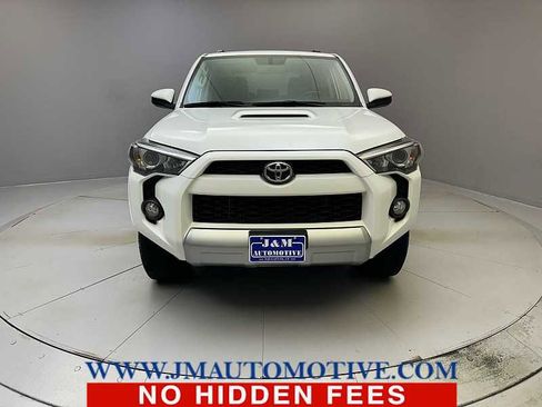 Used 2017 Toyota 4Runner TRD Off-Road image 8