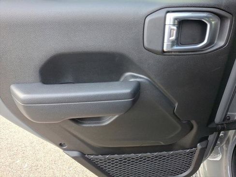 Certified 2022 Jeep Wrangler Unlimited Sport image 19