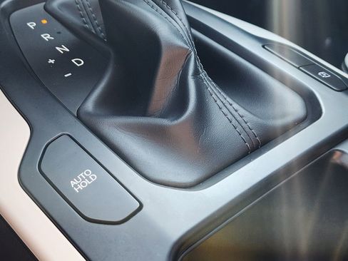 Certified 2025 Kia K4 GT-Line w/ GT-Line Sunroof Package image 24