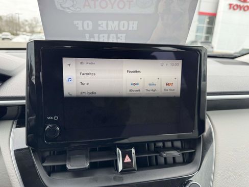 Used 2024 Toyota Corolla Cross L image 30
