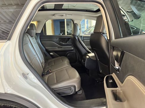 Used 2023 Lincoln Corsair FWD w/ Equipment Group 101A image 25