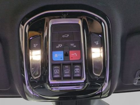 Used 2022 Jeep Grand Cherokee L Overland AWD/4WD image 28