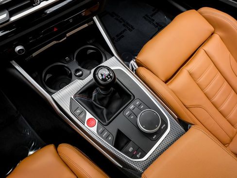 Used 2024 BMW M2 w/ Lighting Package image 21