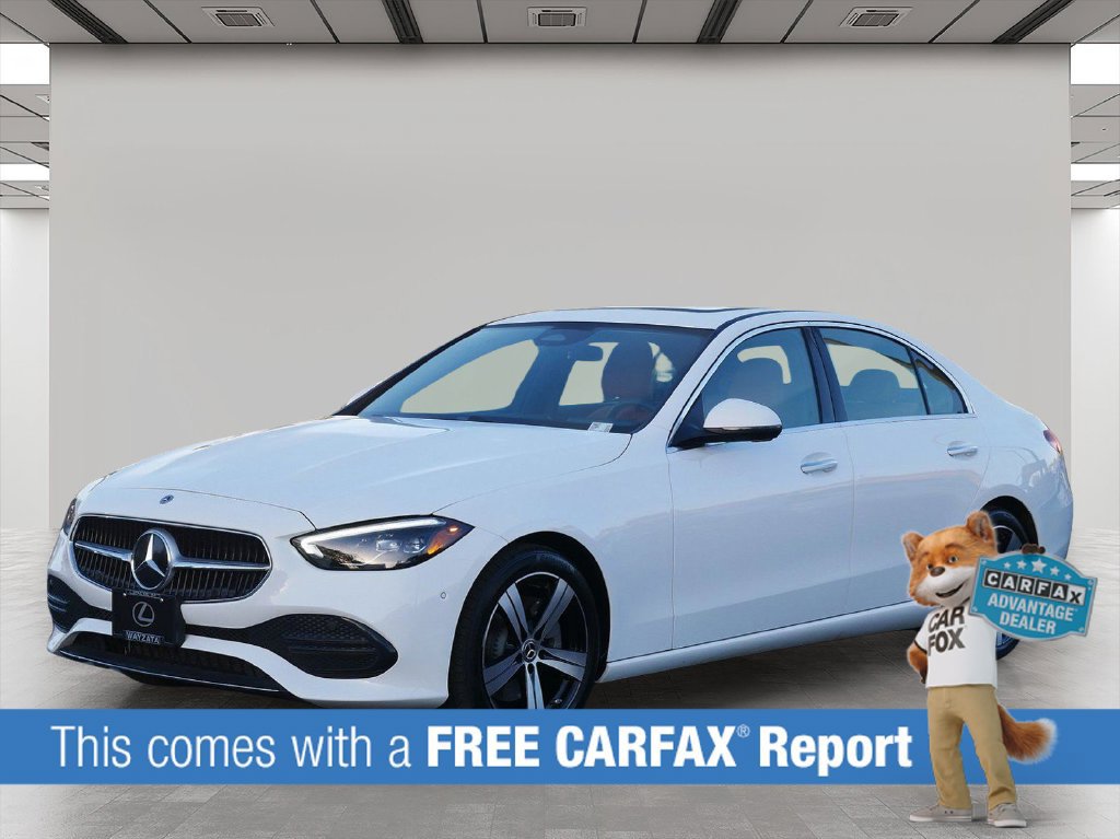 Used 2025 Mercedes-Benz C 300 4MATIC Sedan image 2