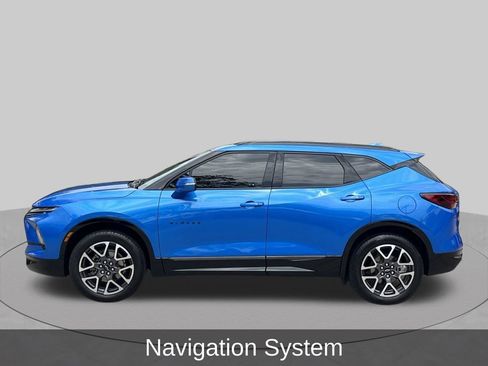 Certified 2025 Chevrolet Blazer RS w/ Enhanced Convenience Package FWD image 2