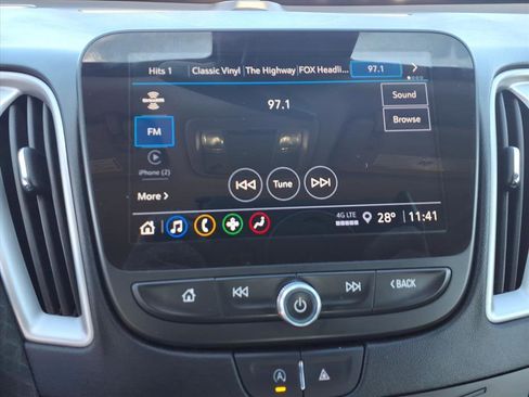 Used 2024 Chevrolet Malibu LT image 20