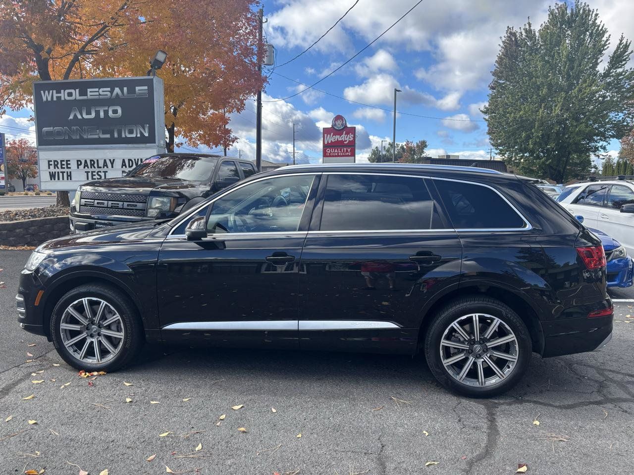 Used 2018 Audi Q7 3.0T Premium Plus w/ Premium Plus Package AWD/4WD image 2