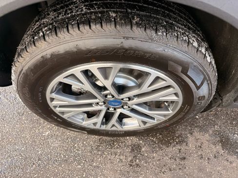 Used 2020 Ford Escape SEL image 46