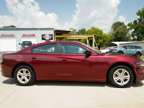 Used 2023 Dodge Charger SXT RWD image 3
