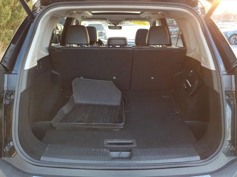 Certified 2023 Nissan Rogue Platinum w/ Platinum Premium Package image 9