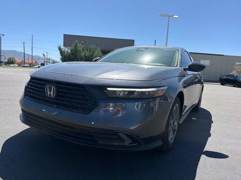 Used 2024 Honda Accord EX image 10