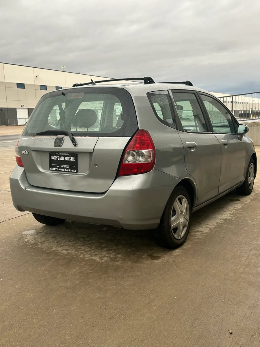 Used 2008 Honda Fit image 5