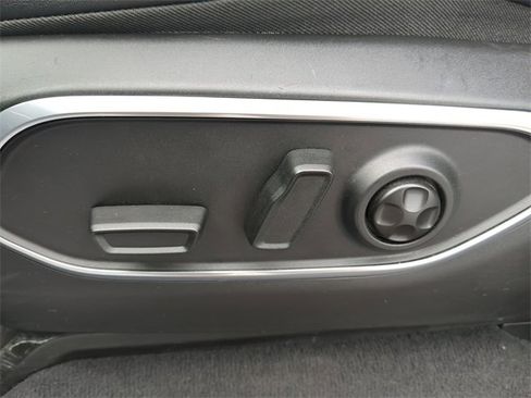 Used 2024 Jeep Wagoneer Series II image 24