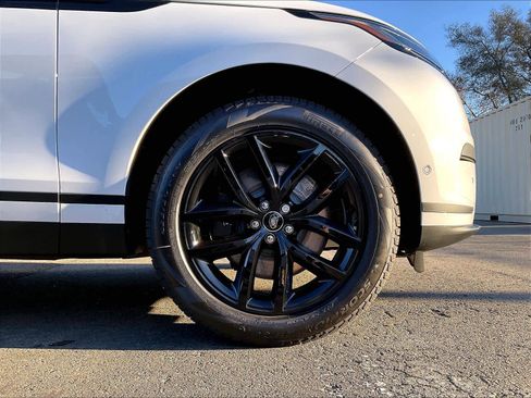 New 2026 Land Rover Range Rover Velar S AWD/4WD image 14