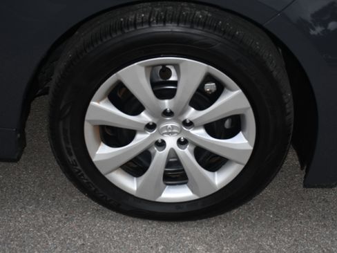 Certified 2025 Toyota Corolla LE w/ Convenience Package FWD image 20