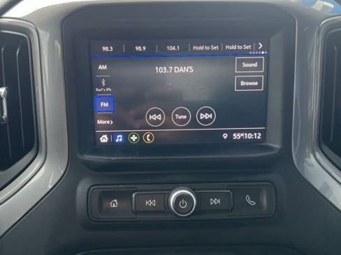 Used 2020 Chevrolet Silverado 2500 Custom w/ Custom Convenience Package image 33