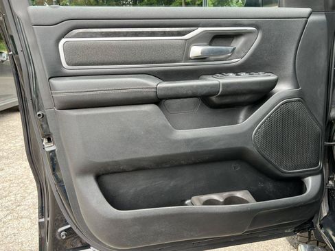 Used 2019 RAM 1500 Big Horn AWD/4WD image 16