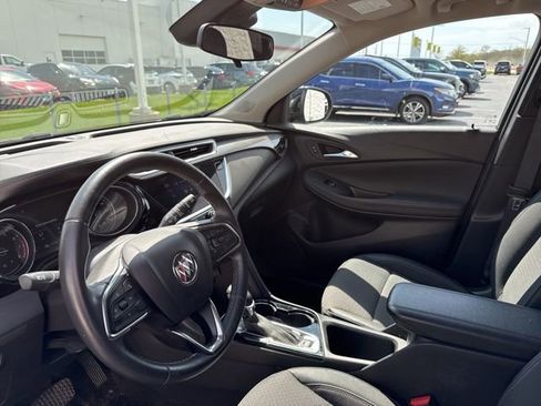 Used 2022 Buick Encore GX Select w/ Sport Touring Package AWD/4WD image 11