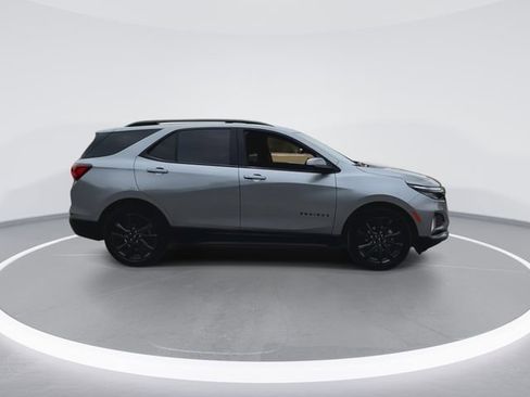 Used 2024 Chevrolet Equinox RS FWD image 13