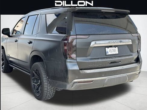 Used 2023 GMC Yukon AT4 w/ AT4 Premium Package AWD/4WD image 5