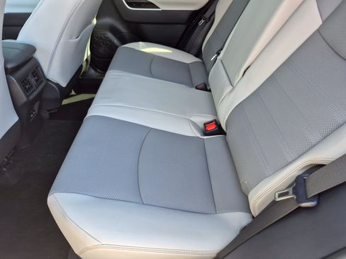 Certified 2023 Toyota RAV4 Limited AWD/4WD image 17