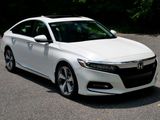 Used 2019 Honda Accord Touring image 4