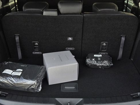 New 2026 MAZDA CX-90 3.3 Turbo w/ Premium Sport Pkg image 9