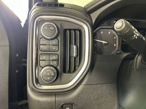 Used 2022 GMC Sierra 2500 Denali image 19