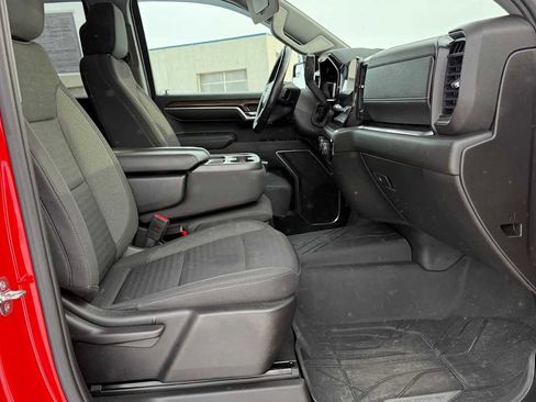 Used 2022 Chevrolet Silverado 1500 LT image 12