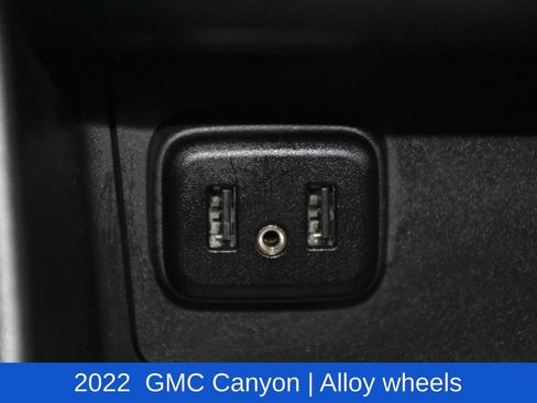 Used 2022 GMC Canyon Elevation image 21