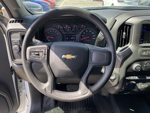 Used 2022 Chevrolet Silverado 1500 W/T w/ Trailering Package image 13