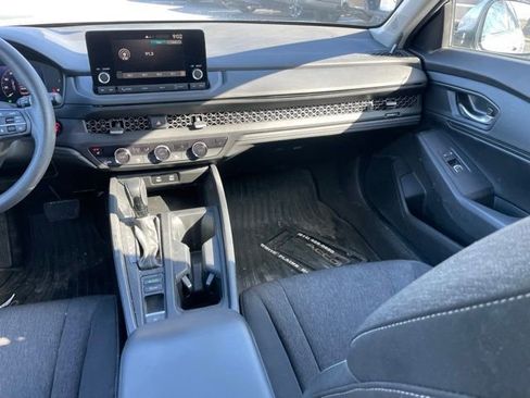 Used 2024 Honda Accord EX image 9