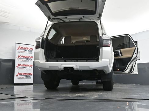 Used 2023 Toyota 4Runner SR5 Premium w/ Moonroof Package AWD/4WD image 44