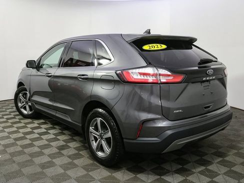 Used 2023 Ford Edge SEL w/ Convenience Package image 7