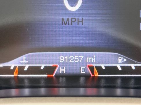 Used 2018 Jeep Cherokee Limited w/ Trailer Tow Group AWD/4WD image 54