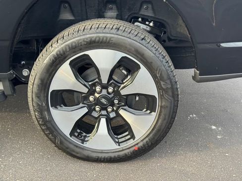 New 2025 Ford F150 Lightning Platinum image 12