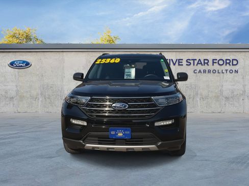 Certified 2023 Ford Explorer XLT w/ Equipment Group 202A RWD image 3