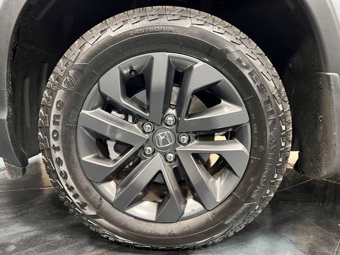 Used 2025 Honda Ridgeline Sport image 26