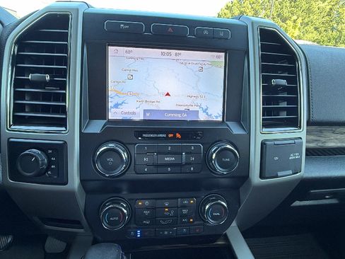 Used 2020 Ford F150 Lariat w/ Lariat Bed Utility Package AWD/4WD image 33