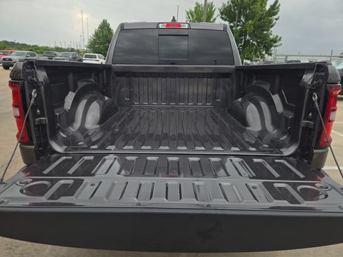 Used 2026 RAM 1500 Lone Star RWD image 25